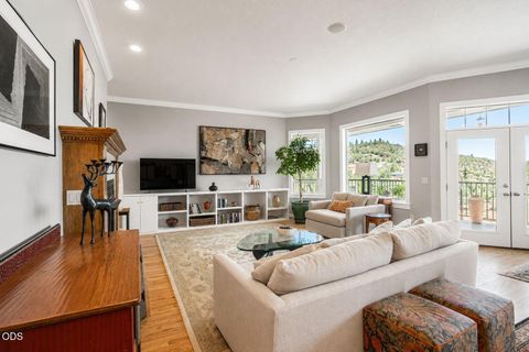 Tiny photo for 651 Holton Road, Talent, OR 97540 (MLS # 220224794)