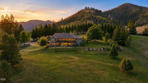 Photo of 651 Holton Road, Talent, OR 97540 (MLS # 220224794)