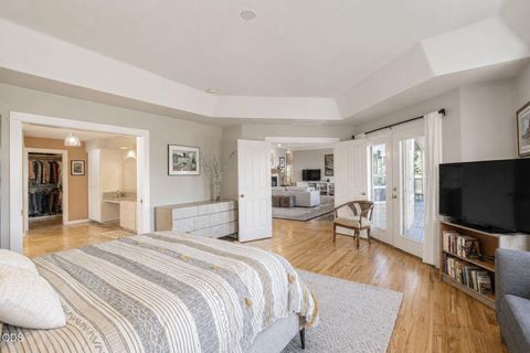 Tiny photo for 651 Holton Road, Talent, OR 97540 (MLS # 220224794)
