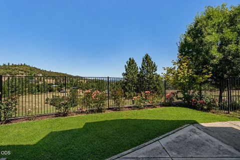 Tiny photo for 651 Holton Road, Talent, OR 97540 (MLS # 220224794)