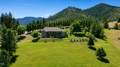 Tiny photo for 651 Holton Road, Talent, OR 97540 (MLS # 220224794)