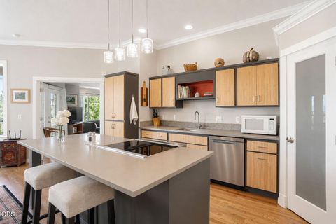 Tiny photo for 651 Holton Road, Talent, OR 97540 (MLS # 220224794)