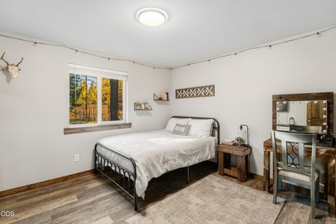 Tiny photo for 53088 Loop Drive, La Pine, OR 97739 (MLS # 220229661)