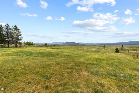 Tiny photo for 33228 Malheur Street, Sprague River, OR 97639 (MLS # 220222973)