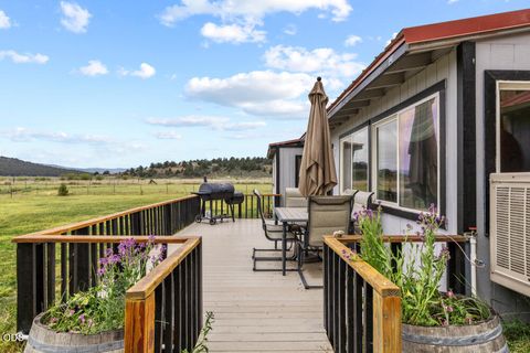 Tiny photo for 33228 Malheur Street, Sprague River, OR 97639 (MLS # 220222973)