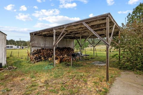 Tiny photo for 33228 Malheur Street, Sprague River, OR 97639 (MLS # 220222973)