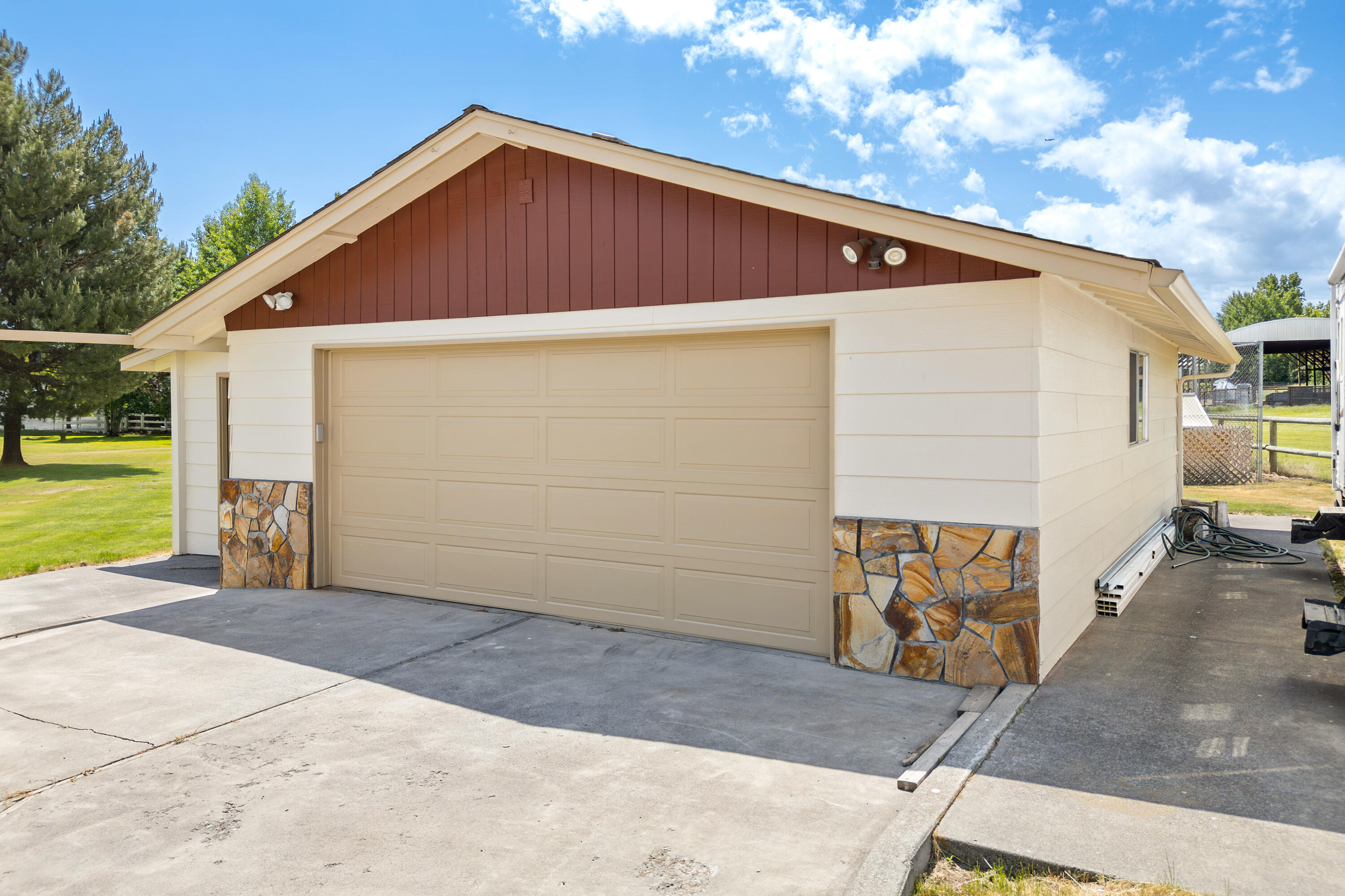 Dobbin Acres - Residential