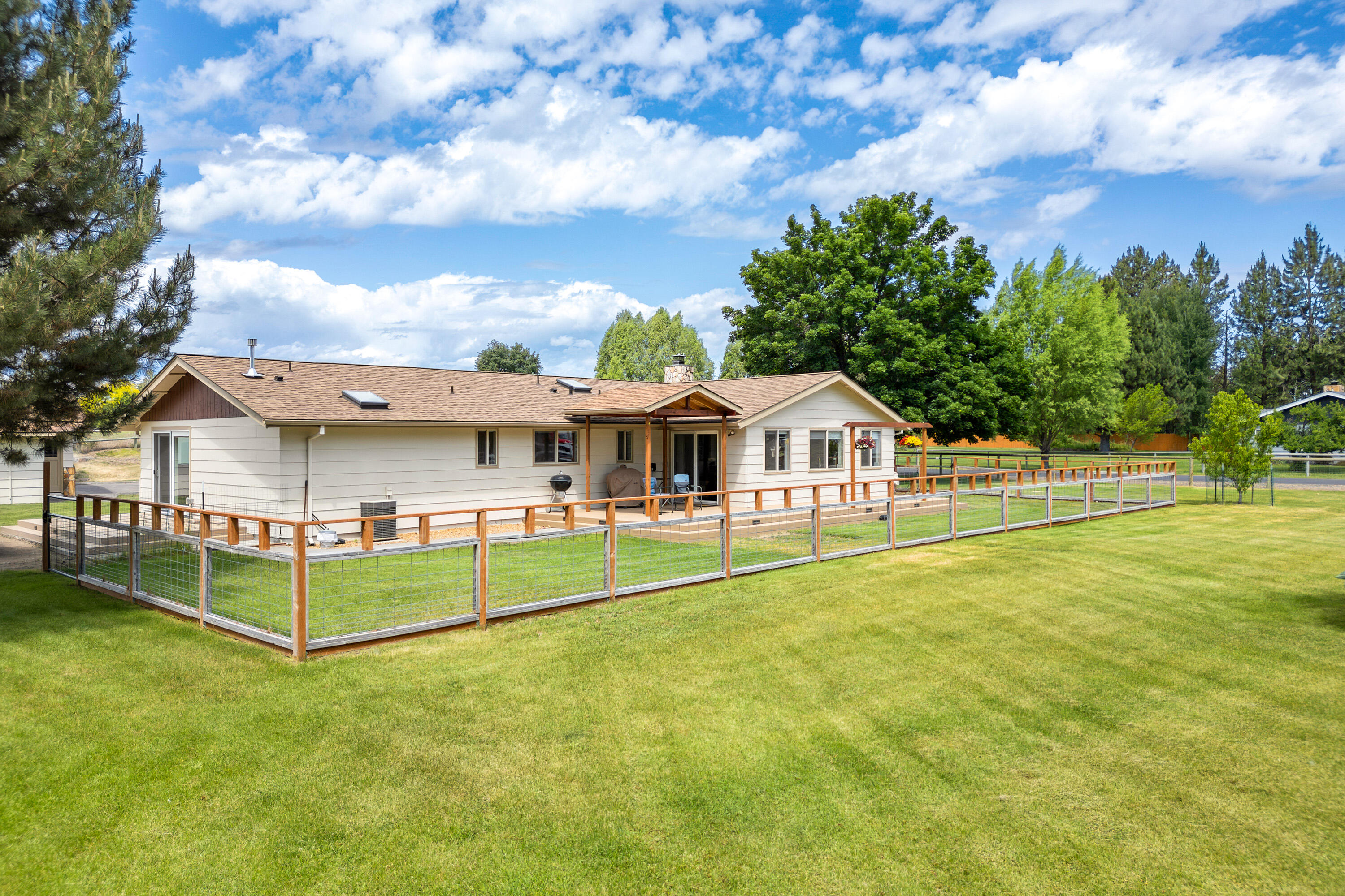 Dobbin Acres - Residential