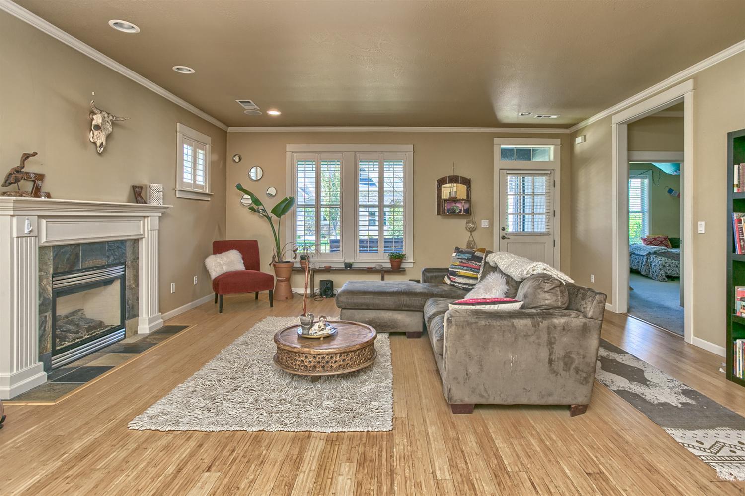 Riverwalk - Residential