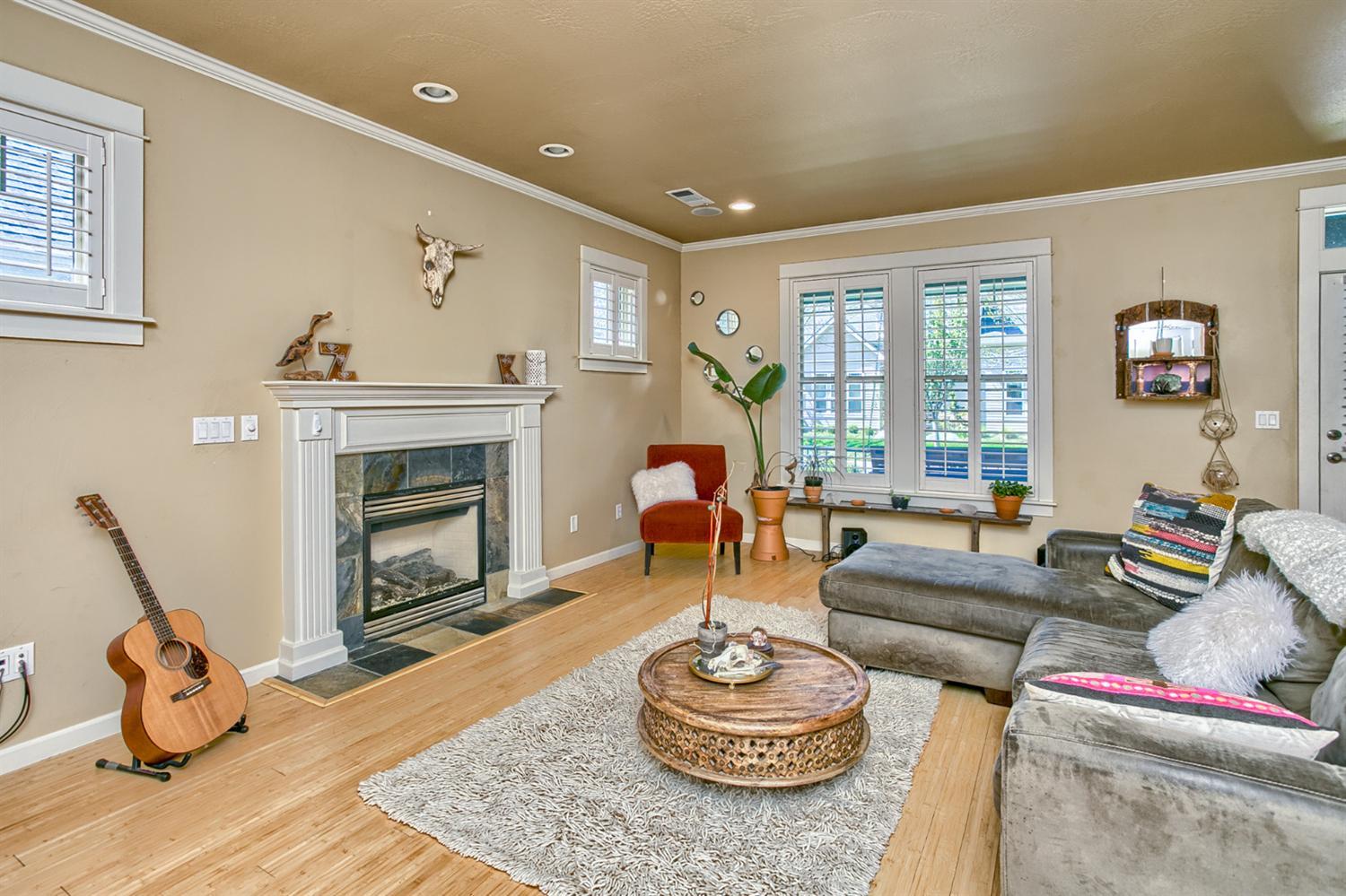 Riverwalk - Residential