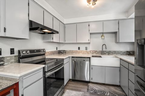 Tiny photo for 16532 Fawn Court, La Pine, OR 97739 (MLS # 220215767)