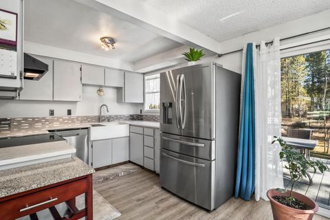 Tiny photo for 16532 Fawn Court, La Pine, OR 97739 (MLS # 220215767)