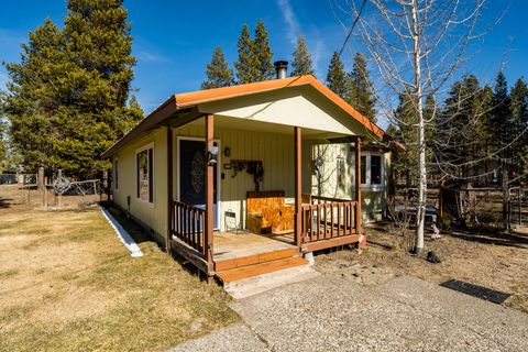 Tiny photo for 16532 Fawn Court, La Pine, OR 97739 (MLS # 220215767)