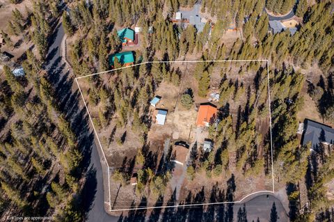 Tiny photo for 16532 Fawn Court, La Pine, OR 97739 (MLS # 220215767)