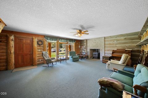 Tiny photo for 16305 N East Ochoco Highway, Prineville, OR 97754 (MLS # 220223790)