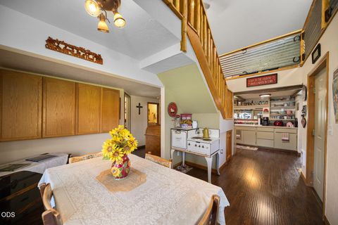 Tiny photo for 16305 N East Ochoco Highway, Prineville, OR 97754 (MLS # 220223790)