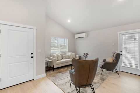 Tiny photo for 4083 SW Obsidian Place #151, Redmond, OR 97756 (MLS # 220213684)