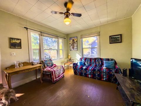 Tiny photo for 625 N 2nd Street, Klamath Falls, OR 97601 (MLS # 220211268)