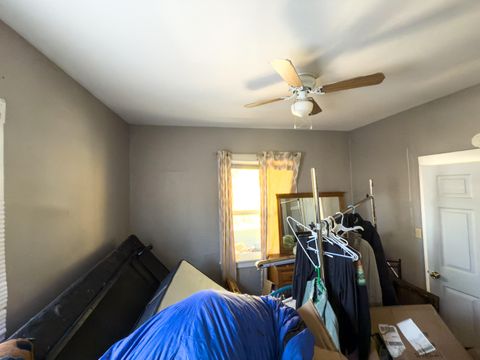 Tiny photo for 625 N 2nd Street, Klamath Falls, OR 97601 (MLS # 220211268)