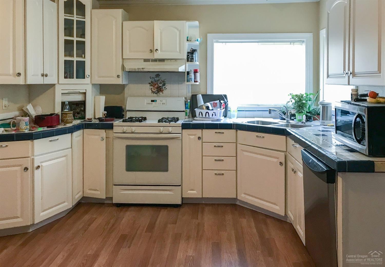 Redmond Townsite - Commercial Sale