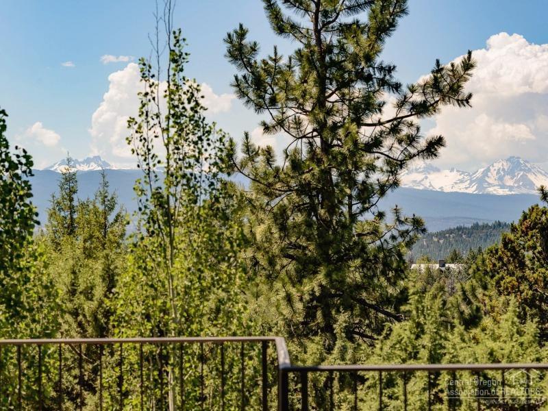 Awbrey Butte - Residential