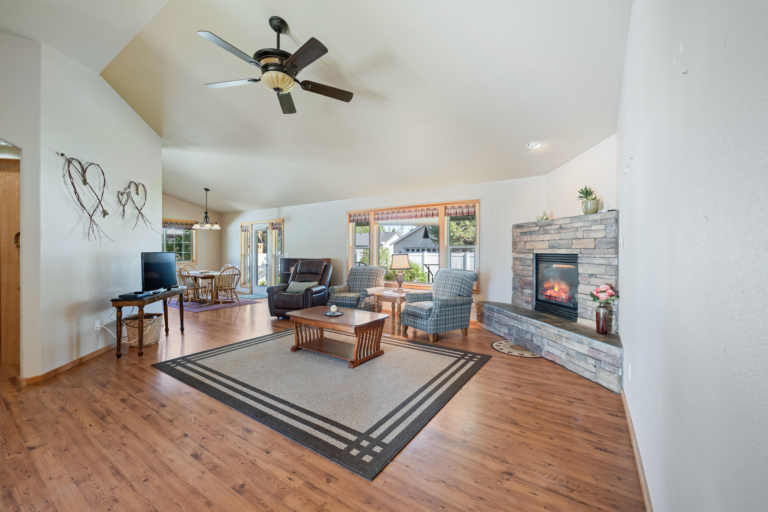 R&W Estates - Residential