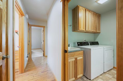 Tiny photo for 16676 McClintock Place, La Pine, OR 97739 (MLS # 220206524)