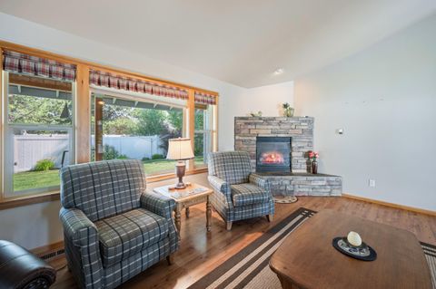 Tiny photo for 16676 McClintock Place, La Pine, OR 97739 (MLS # 220206524)