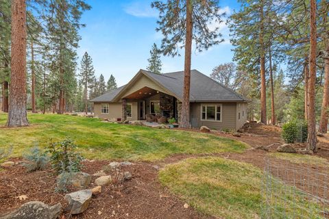 Tiny photo for 11209 Merganser Road, Klamath Falls, OR 97601 (MLS # 220213429)
