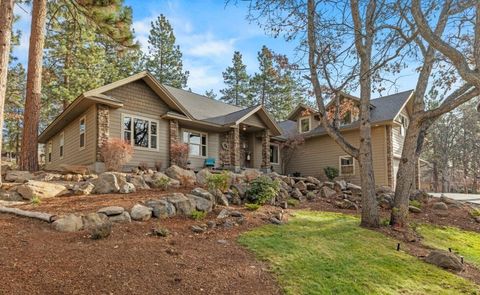 Photo of 11209 Merganser Road, Klamath Falls, OR 97601 (MLS # 220213429)
