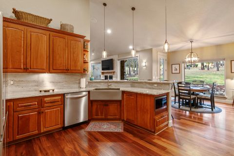 Tiny photo for 11209 Merganser Road, Klamath Falls, OR 97601 (MLS # 220213429)