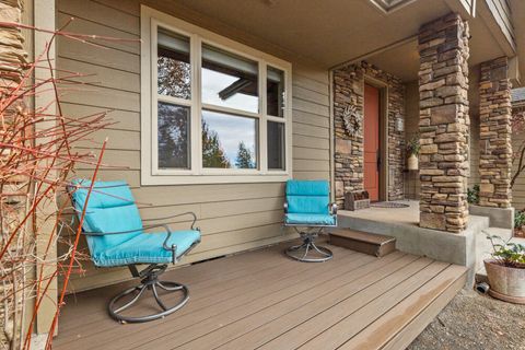 Tiny photo for 11209 Merganser Road, Klamath Falls, OR 97601 (MLS # 220213429)