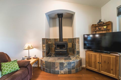 Tiny photo for 52790 Meadow Lane, La Pine, OR 97739 (MLS # 220222351)