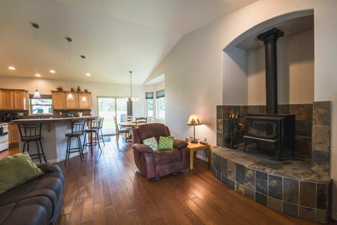 Tiny photo for 52790 Meadow Lane, La Pine, OR 97739 (MLS # 220222351)