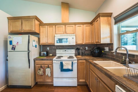 Tiny photo for 52790 Meadow Lane, La Pine, OR 97739 (MLS # 220222351)
