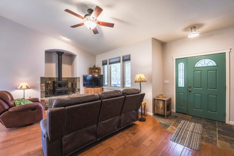 Tiny photo for 52790 Meadow Lane, La Pine, OR 97739 (MLS # 220222351)