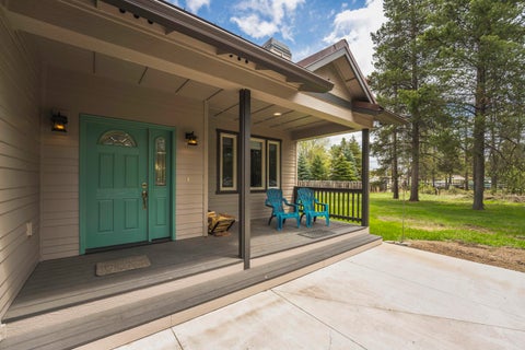 Tiny photo for 52790 Meadow Lane, La Pine, OR 97739 (MLS # 220222351)