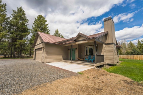 Tiny photo for 52790 Meadow Lane, La Pine, OR 97739 (MLS # 220222351)