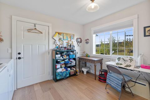 Tiny photo for 15333 NW oneil Highway, Redmond, OR 97756 (MLS # 220209417)