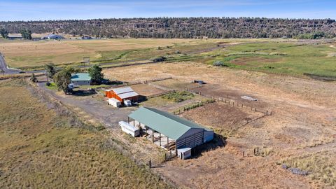 Tiny photo for 15333 NW oneil Highway, Redmond, OR 97756 (MLS # 220209417)