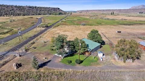 Tiny photo for 15333 NW oneil Highway, Redmond, OR 97756 (MLS # 220209417)
