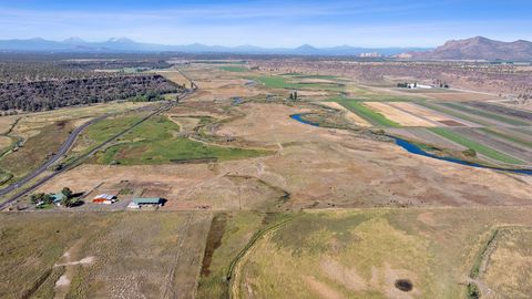 Tiny photo for 15333 NW oneil Highway, Redmond, OR 97756 (MLS # 220209417)