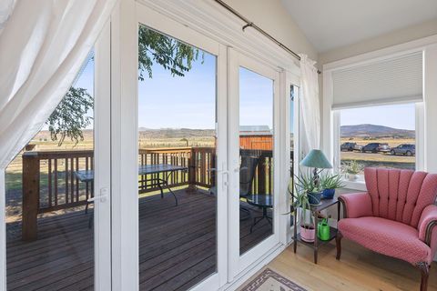 Tiny photo for 15333 NW oneil Highway, Redmond, OR 97756 (MLS # 220209417)