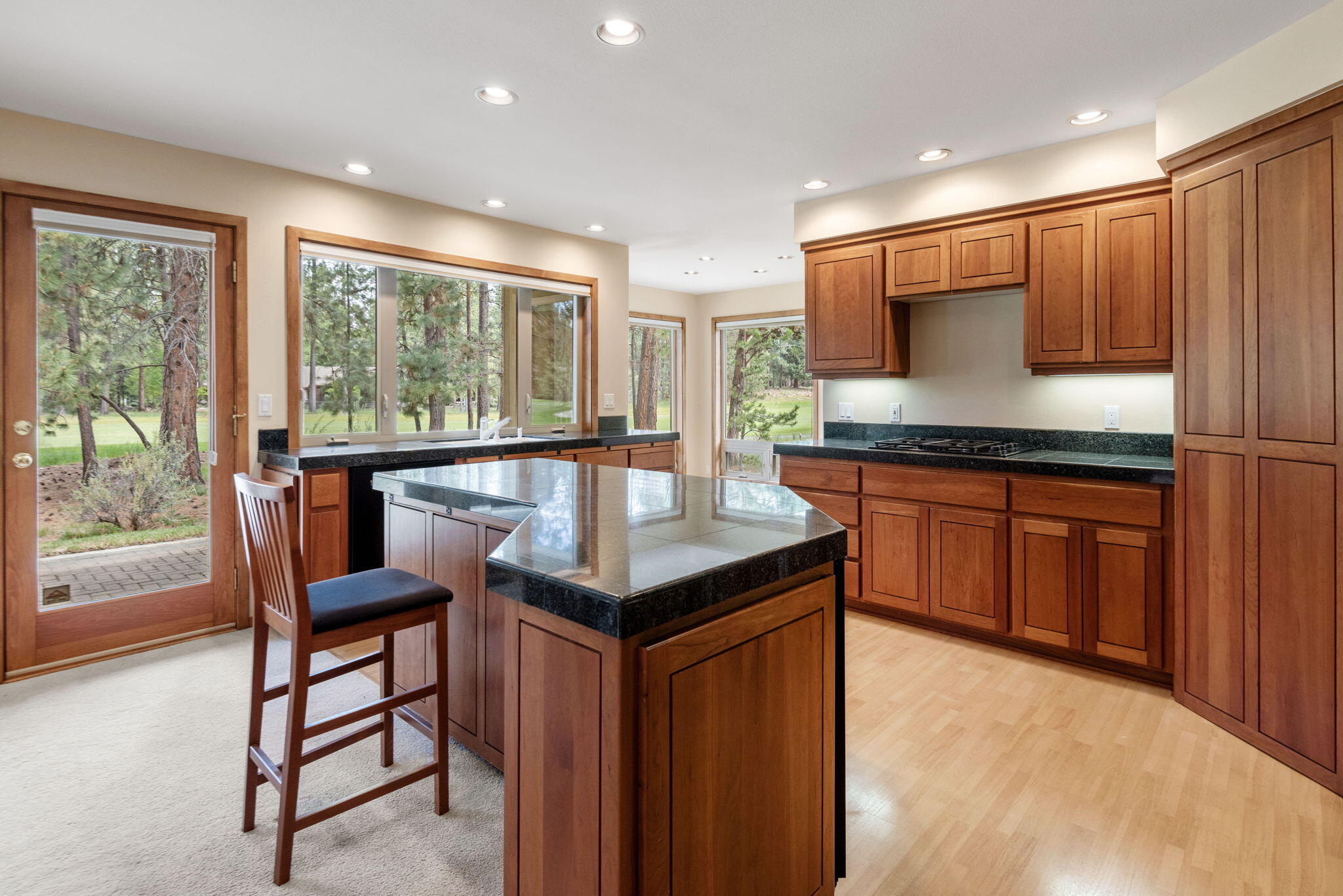 Broken Top - Residential