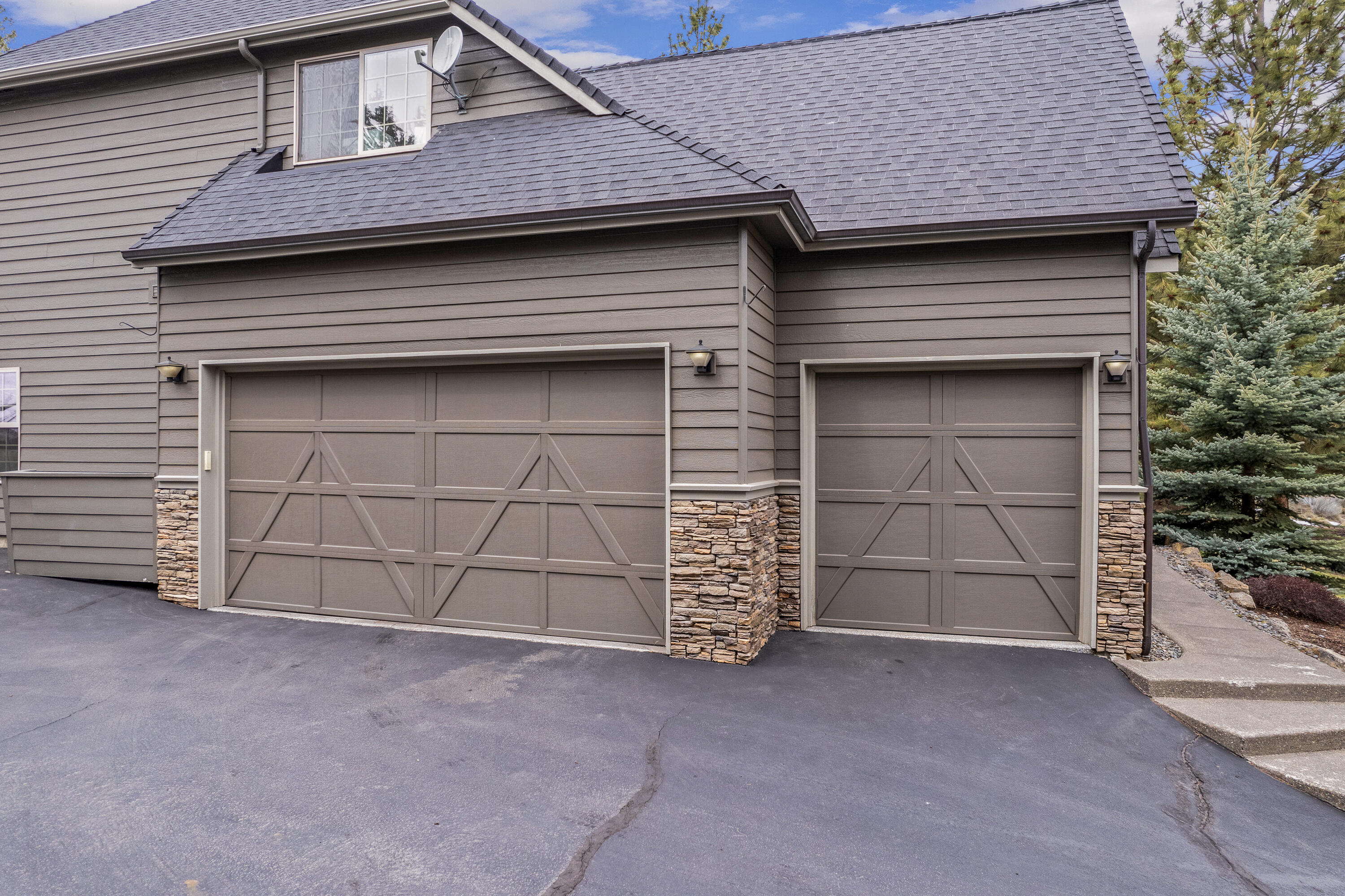 Awbrey Butte - Residential