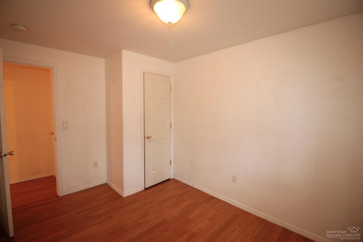 Deschutes River Cros - Residential