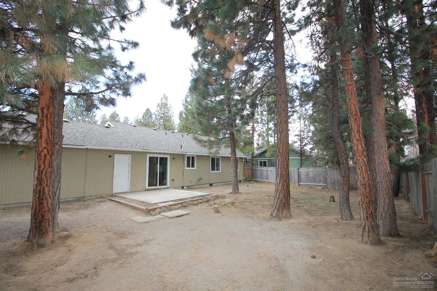 Deschutes River Cros - Residential
