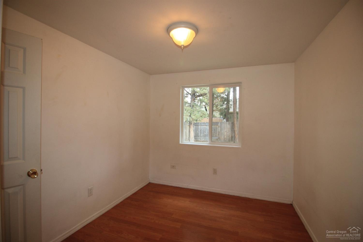 Deschutes River Cros - Residential