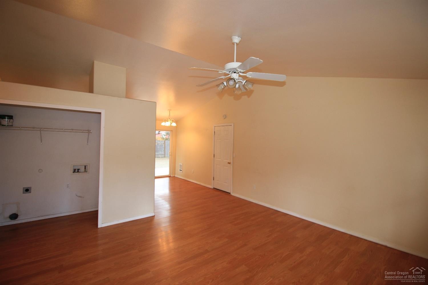 Deschutes River Cros - Residential