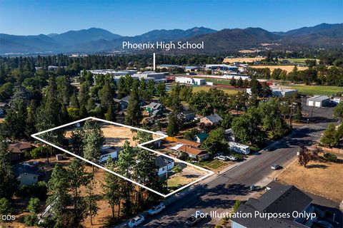 Tiny photo for 225 Cheryl Lane, Phoenix, OR 97535 (MLS # 220225406)